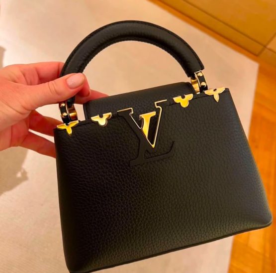 . 00 LV Capucines Mini (Instock)