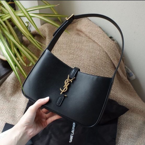 . 00 Hobo YSL